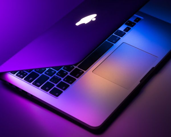 MacBook Air 15 pollici chip M3 grigio siderale